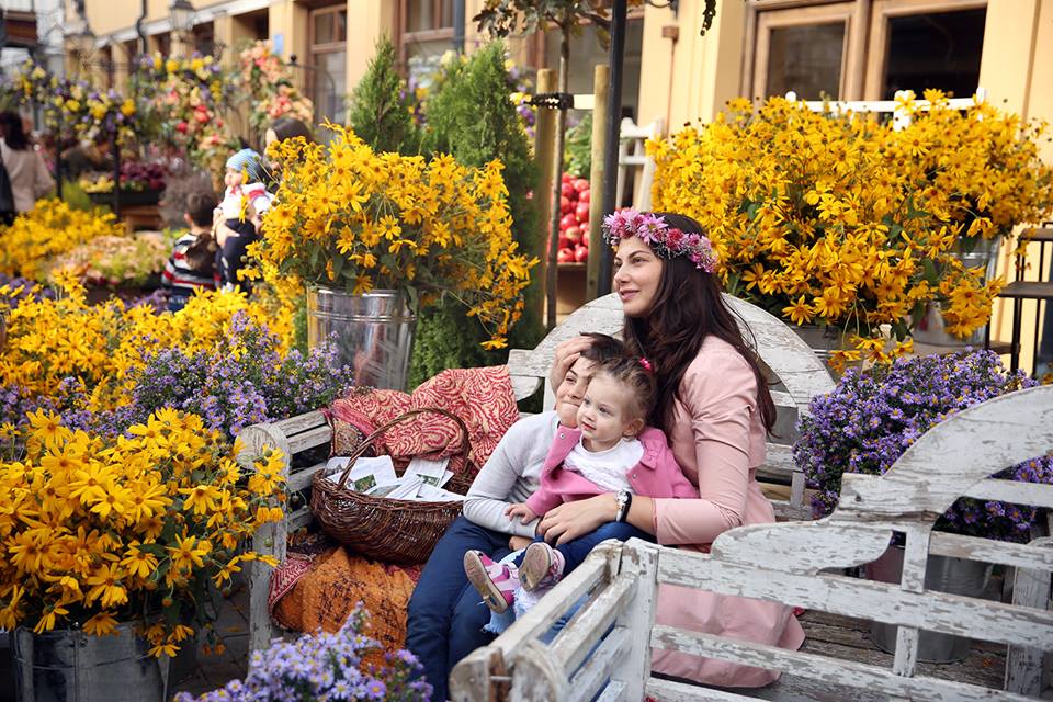 Renovated Aghmashenebeli Avenue opens in Tbilisi geotv.ge